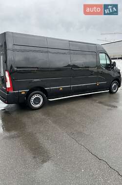 Грузовой фургон Renault Master 2021 в 
