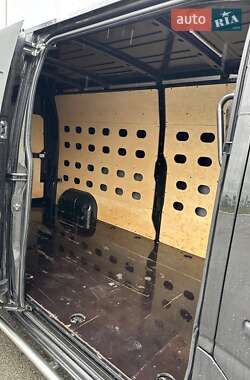 Грузовой фургон Renault Master 2021 в 
