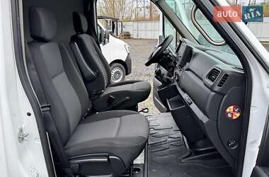Вантажний фургон Renault Master 2020 в 