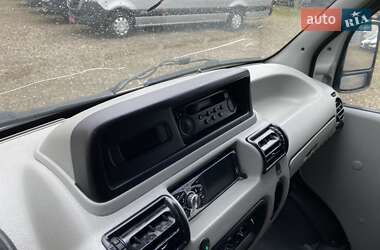 Вантажний фургон Renault Master 2003 в 