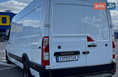 Грузовой фургон Renault Master 2015 в 