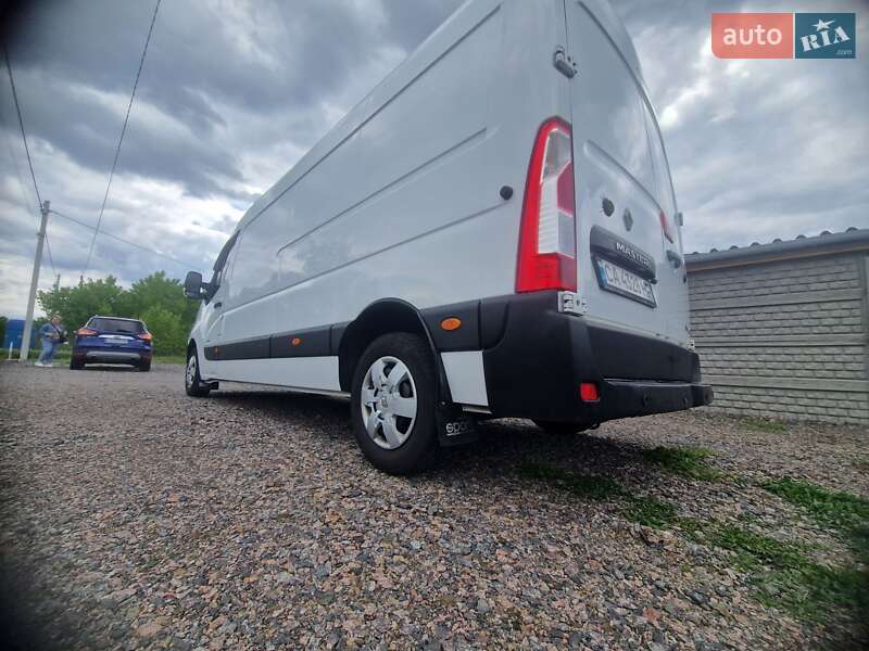 Вантажний фургон Renault Master 2018 в Черкасах