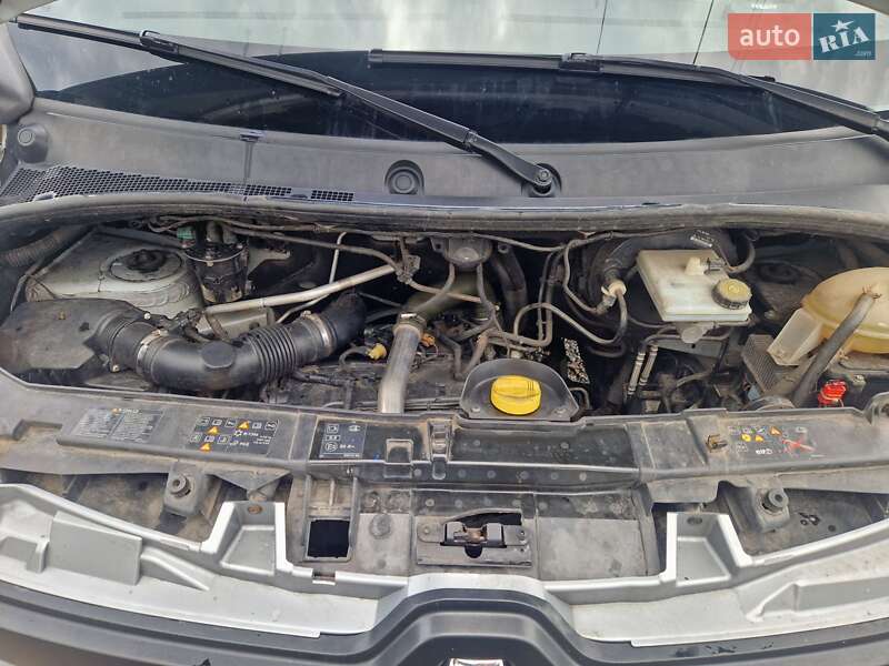 Вантажний фургон Renault Master 2018 в Черкасах