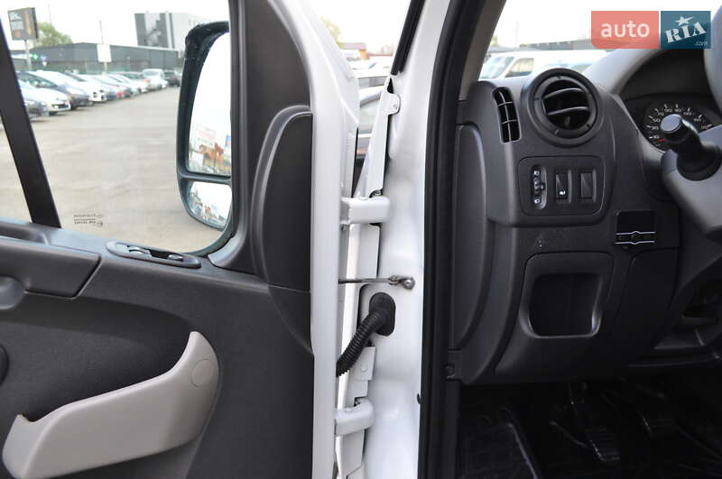 Мікроавтобус Renault Master 2017 в Києві
