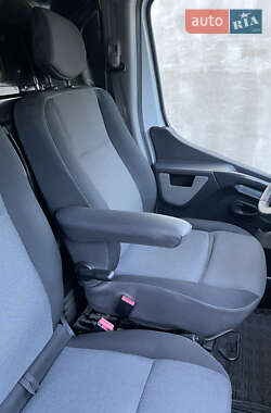 Вантажний фургон Renault Master 2016 в 