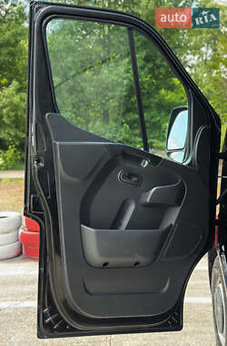 Вантажний фургон Renault Master 2020 в 