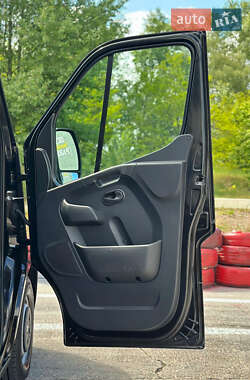 Вантажний фургон Renault Master 2020 в 