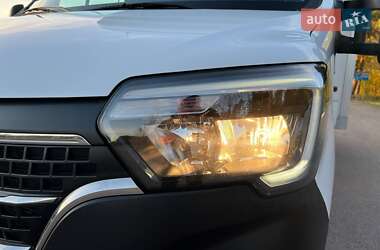 Вантажний фургон Renault Master 2021 в 