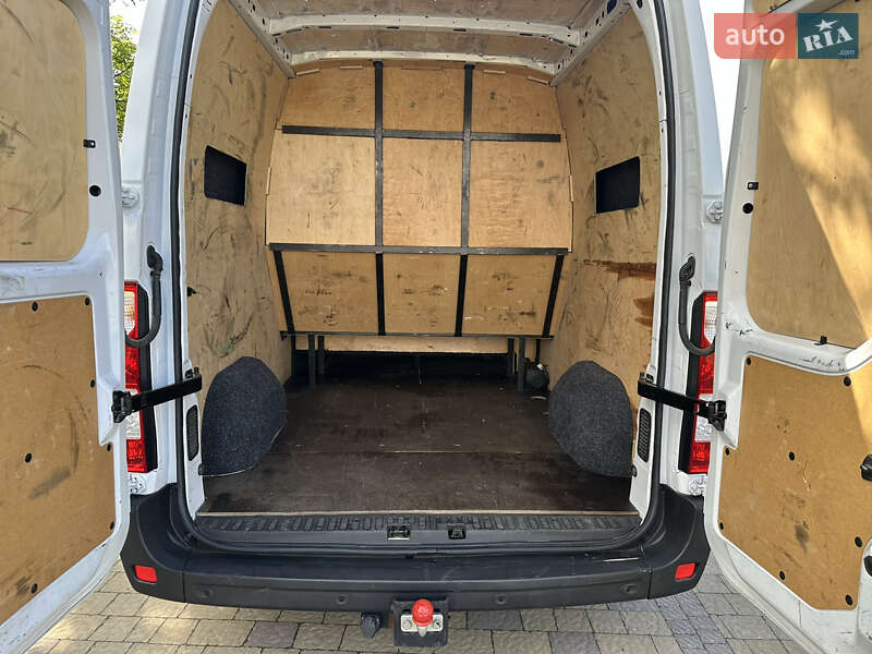 Грузопассажирский фургон Renault Master 2020 в Черновцах