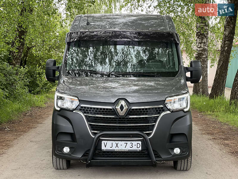 Вантажний фургон Renault Master 2021 в Дубні