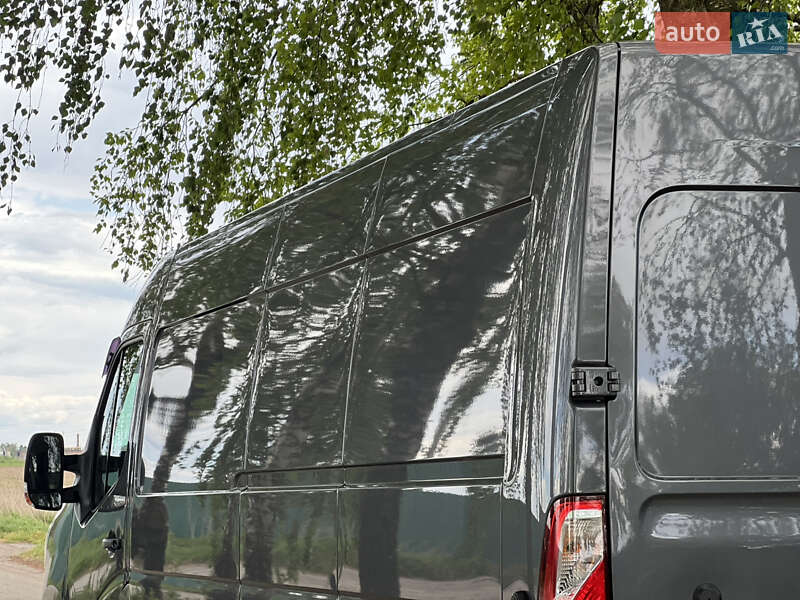 Вантажний фургон Renault Master 2021 в Дубні