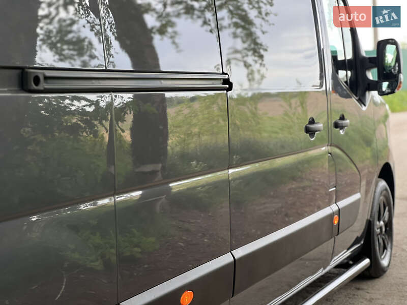 Вантажний фургон Renault Master 2021 в Дубні