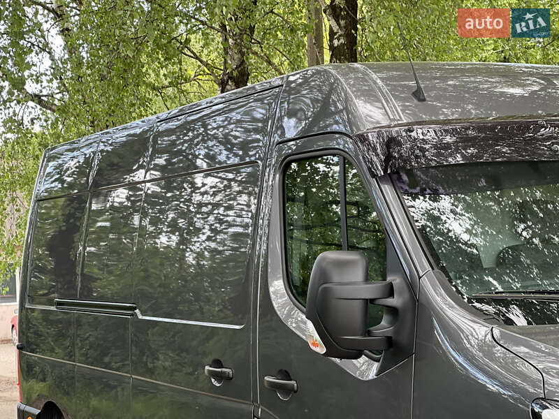 Вантажний фургон Renault Master 2021 в Дубні