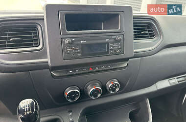 Грузовой фургон Renault Master 2020 в 
