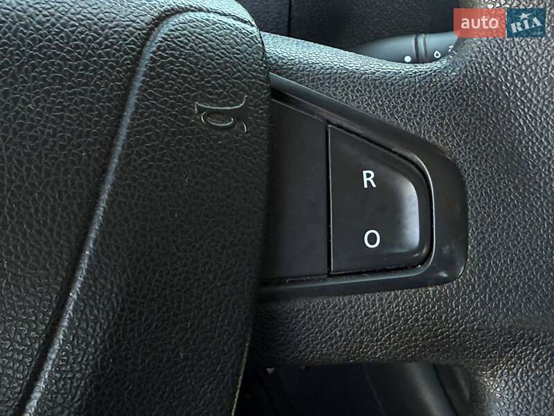 Автовоз Renault Master 2016 в Ровно