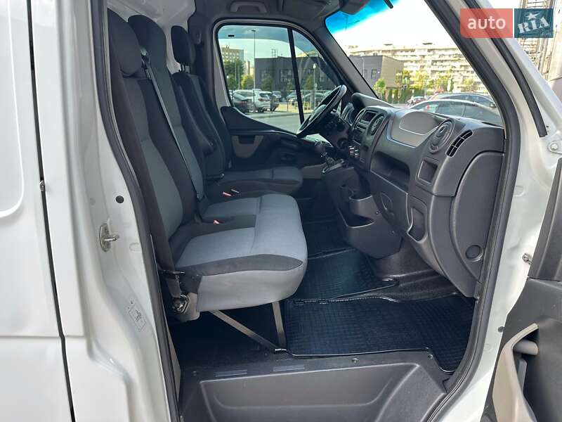 Вантажний фургон Renault Master 2013 в Києві