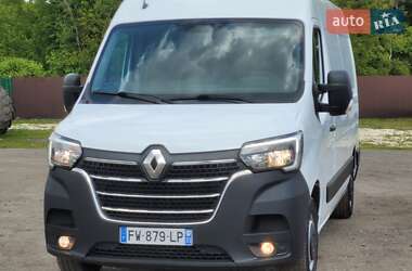 Грузовой фургон Renault Master 2021 в 
