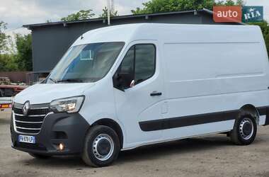 Грузовой фургон Renault Master 2021 в 