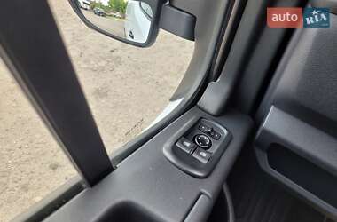 Грузовой фургон Renault Master 2021 в 