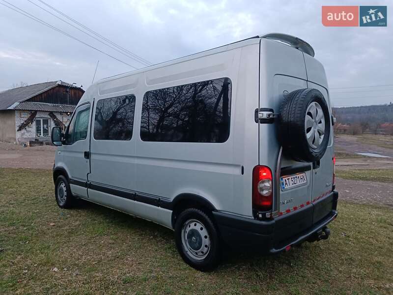 Вантажопасажирський фургон Renault Master 2008 в Коломиї