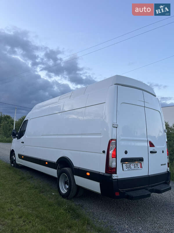 Вантажний фургон Renault Master 2021 в Ужгороді