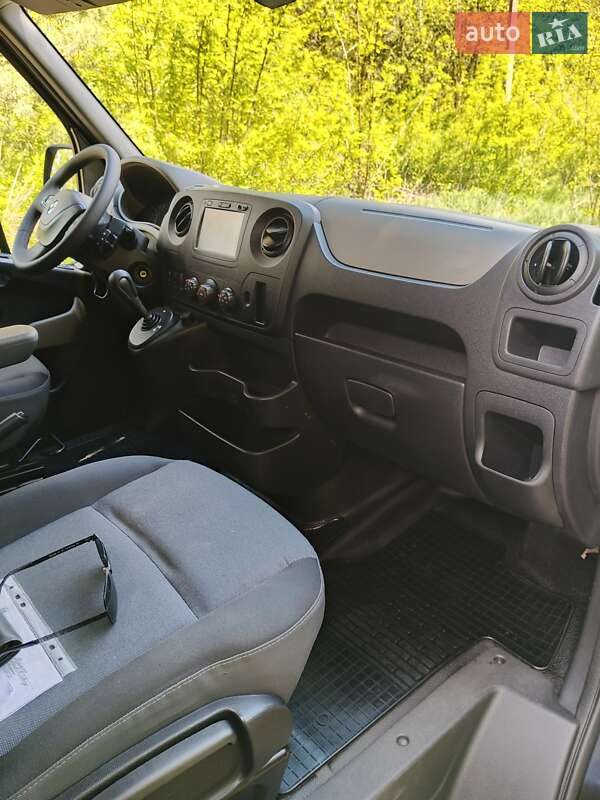 Грузовой фургон Renault Master 2018 в Ковеле