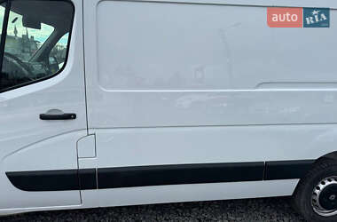 Грузовой фургон Renault Master 2016 в 
