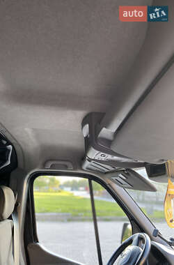 Грузовой фургон Renault Master 2014 в 