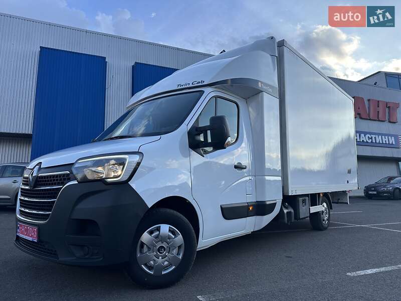 Renault Master 2021