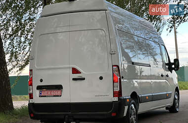 Грузовой фургон Renault Master 2020 в 