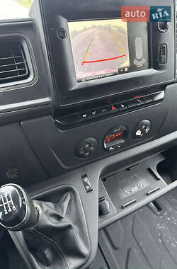 Вантажний фургон Renault Master 2020 в 