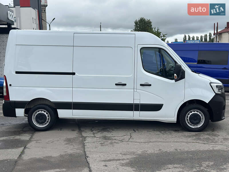 Вантажний фургон Renault Master 2021 в Дубні