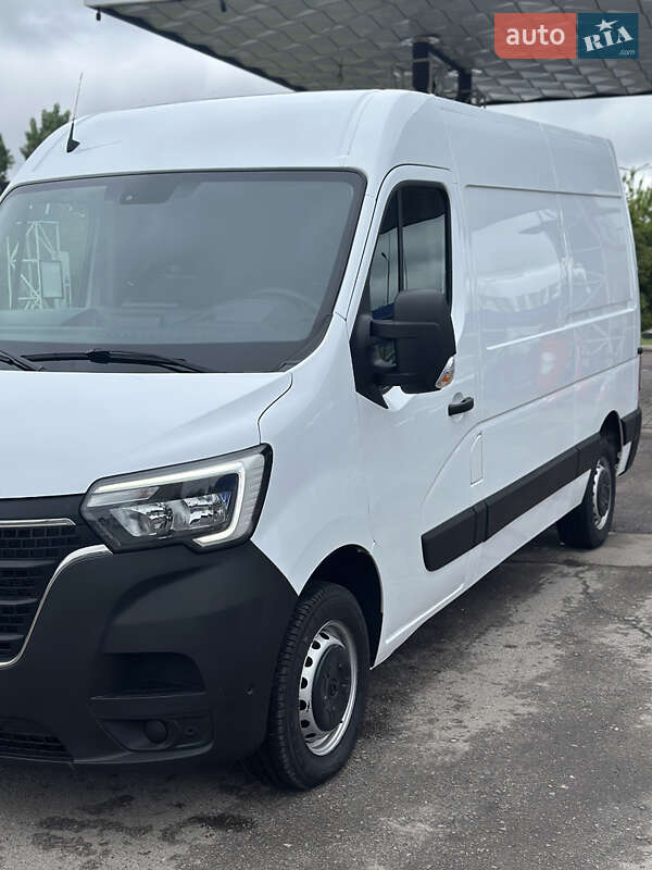Вантажний фургон Renault Master 2021 в Дубні
