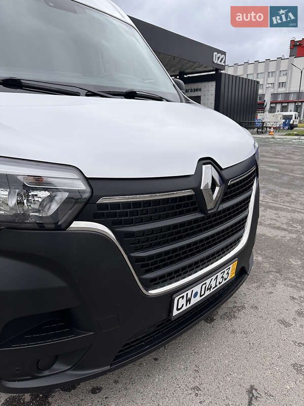Вантажний фургон Renault Master 2021 в Дубні