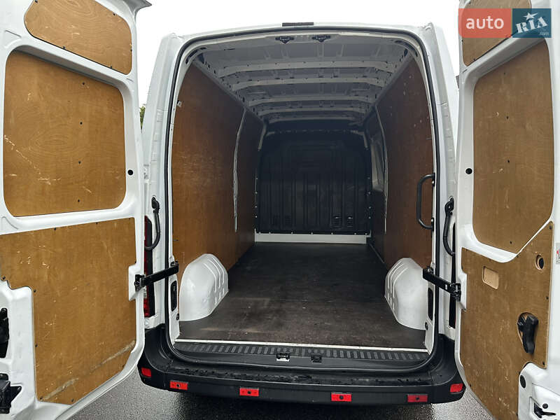 Вантажний фургон Renault Master 2021 в Києві