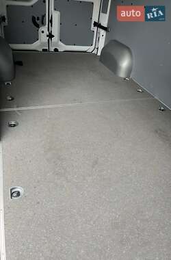 Вантажний фургон Renault Master 2023 в 