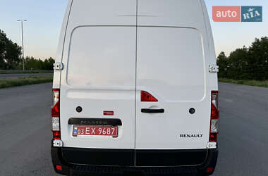 Грузовой фургон Renault Master 2021 в 