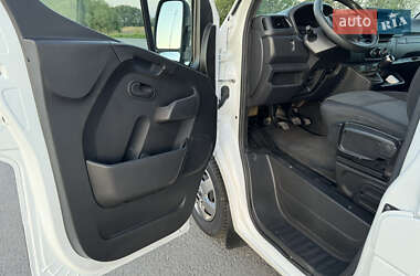 Грузовой фургон Renault Master 2021 в 