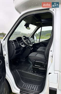 Тентованый Renault Master 2022 в 