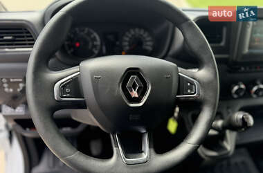 Грузовой фургон Renault Master 2021 в 
