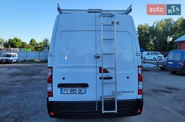 Грузовой фургон Renault Master 2021 в 