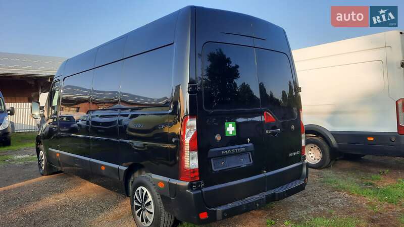 Грузовой фургон Renault Master 2017 в Ивано-Франковске