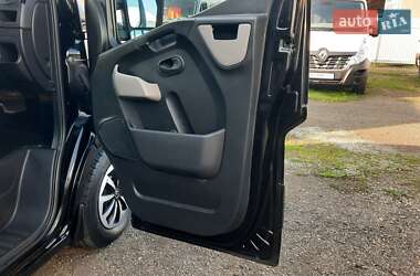 Грузовой фургон Renault Master 2017 в 