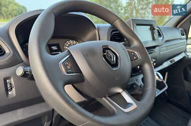 Грузовой фургон Renault Master 2021 в 