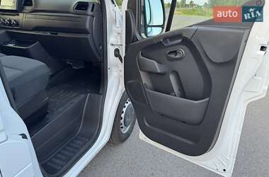 Грузовой фургон Renault Master 2021 в 