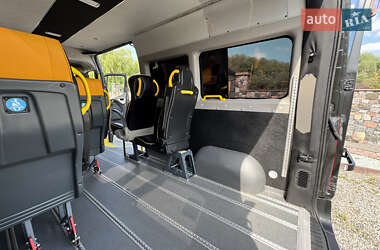 Микроавтобус Renault Master 2017 в 