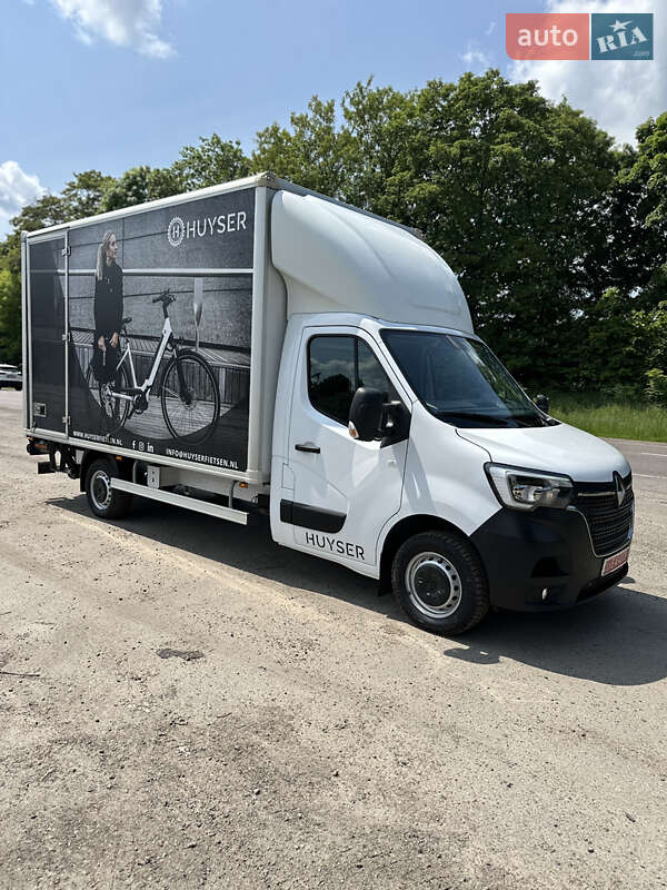 Renault Master 2021