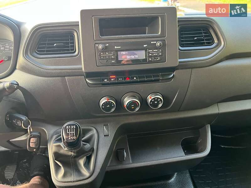 Вантажний фургон Renault Master 2021 в Києві