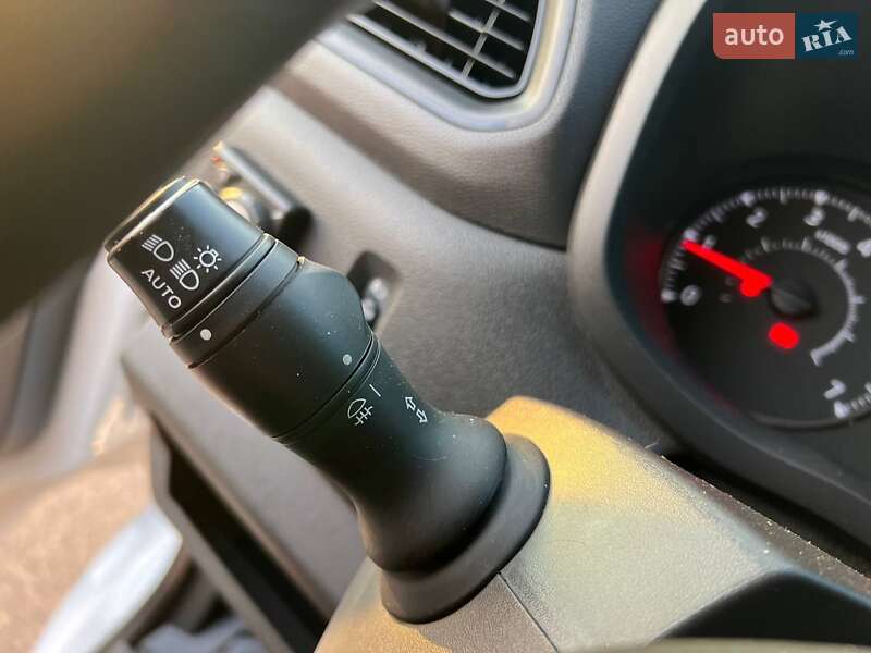 Вантажний фургон Renault Master 2021 в Києві