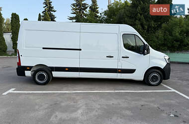 Вантажний фургон Renault Master 2022 в 